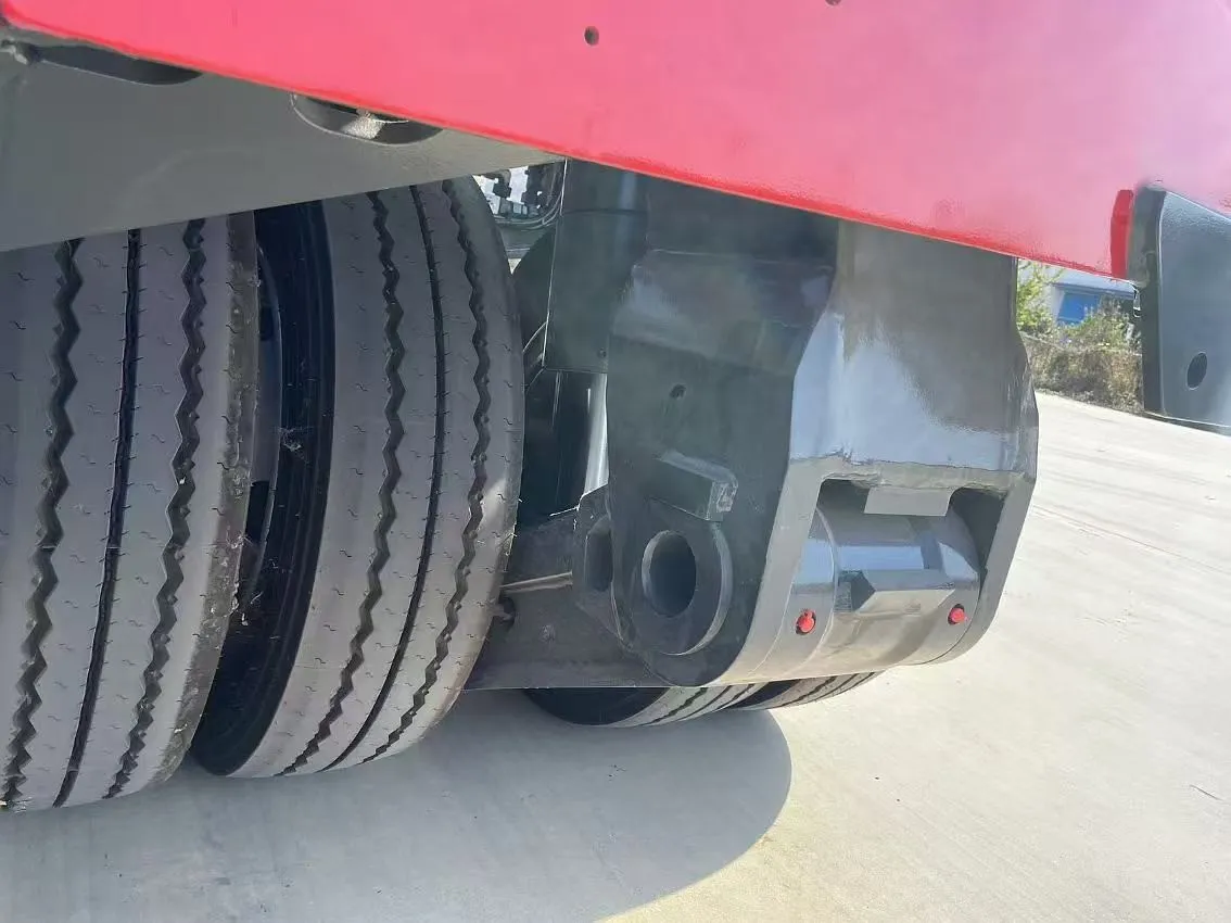 Modular Trailer for 200 Ton Crawle Crane Transporation picture Modular Trailer for 200 Ton Crawle Crane Transporation picture